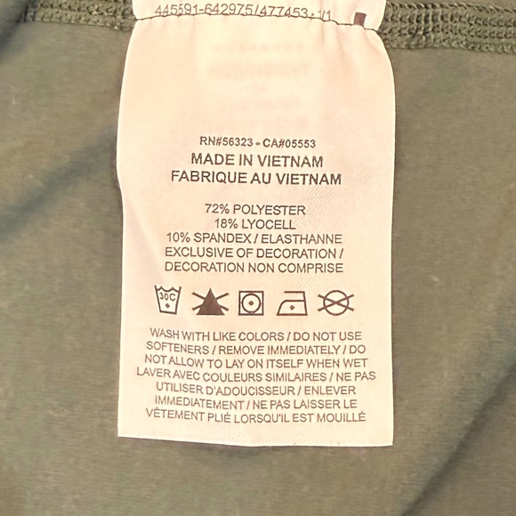 Three Nike Dri-FIT Slim Fit Athletic T-Shirts - Size M - Picture 5 of 16